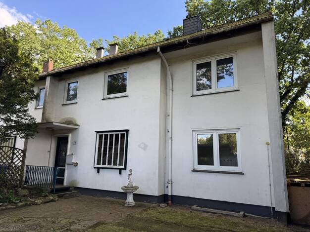Doppelhaushälfte zum Kauf provisionsfrei 349.000 € 4,5 Zimmer 125 m² 452 m² Grundstück Pinneberg 25421
