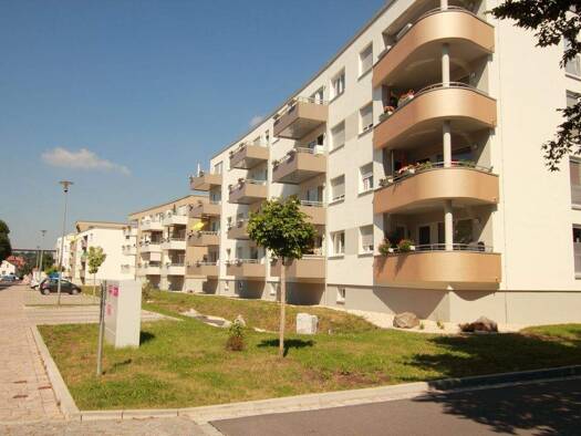 Wohnung zur Miete 827 € 3 Zimmer 90,3 m² 2. Geschoss Leonhard-Frank-Straße 110 Suhl 98529