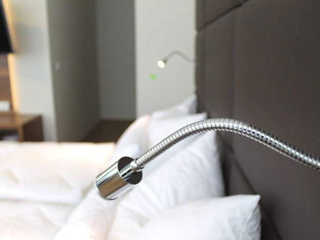 WG-Zimmer zur Miete Wohnen auf Zeit 1.350 € 30 m² frei ab sofort Ismaning 85737