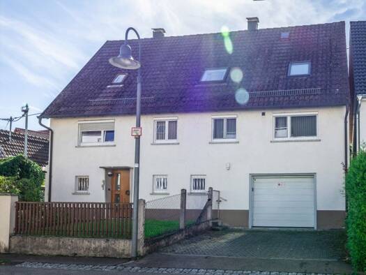 Mehrfamilienhaus zum Kauf 318.000 € 7 Zimmer 155 m² 244 m² Grundstück frei ab 01.12.2026 Faurndau Göppingen 73035