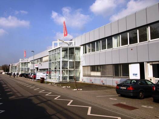 Bürofläche zur Miete 8 € 3.048,7 m² Bürofläche teilbar ab 339 m² Otto-Hahn-Straße 1 Walldorf 69190
