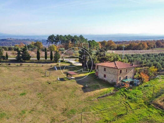 Einfamilienhaus zum Kauf 950.000 € 9 Zimmer 745 m² 45.000 m² Grundstück Trequanda