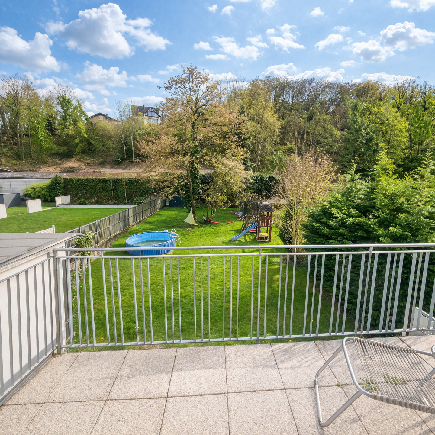 Immobilie in Sinzig - EFH in Sinzig: 7 Zimmer, 161m², PV-Anlage & Riesen-Grundstück! - Bild 2