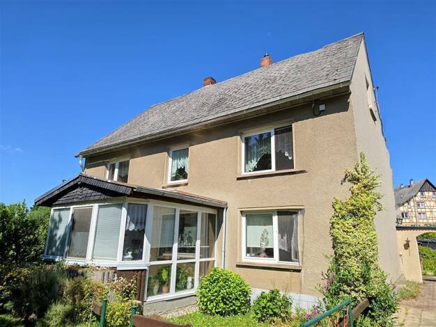Einfamilienhaus zum Kauf 179.000 € 8 Zimmer 105 m² 5.337 m² Grundstück frei ab 20.08.2025 Greifendorf Greifendorf 09661