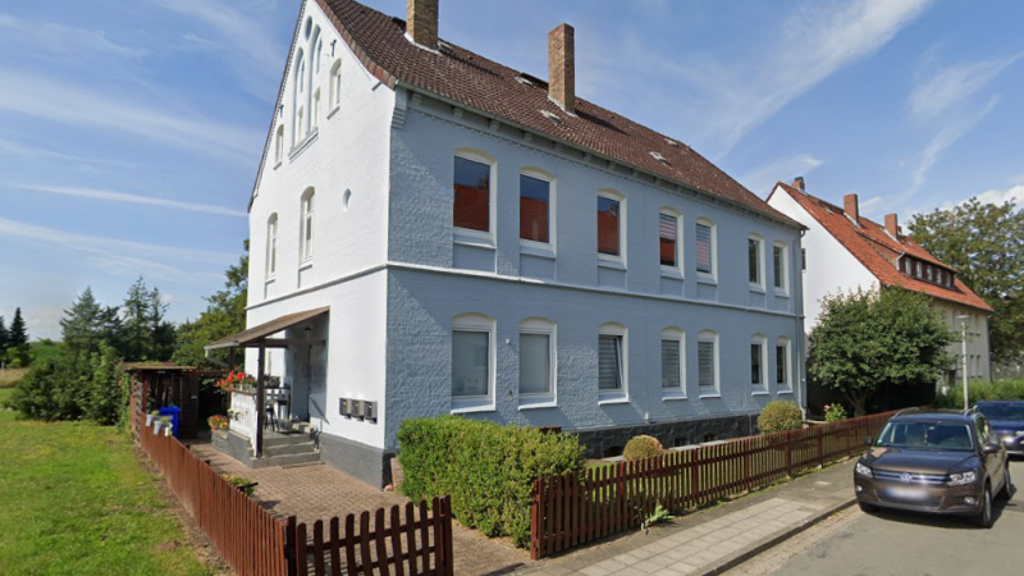 Mehrfamilienhaus zum Kauf 150.000 € 14 Zimmer 369,1 m² 1.405 m² Grundstück Hoiersdorf Schöningen 38364