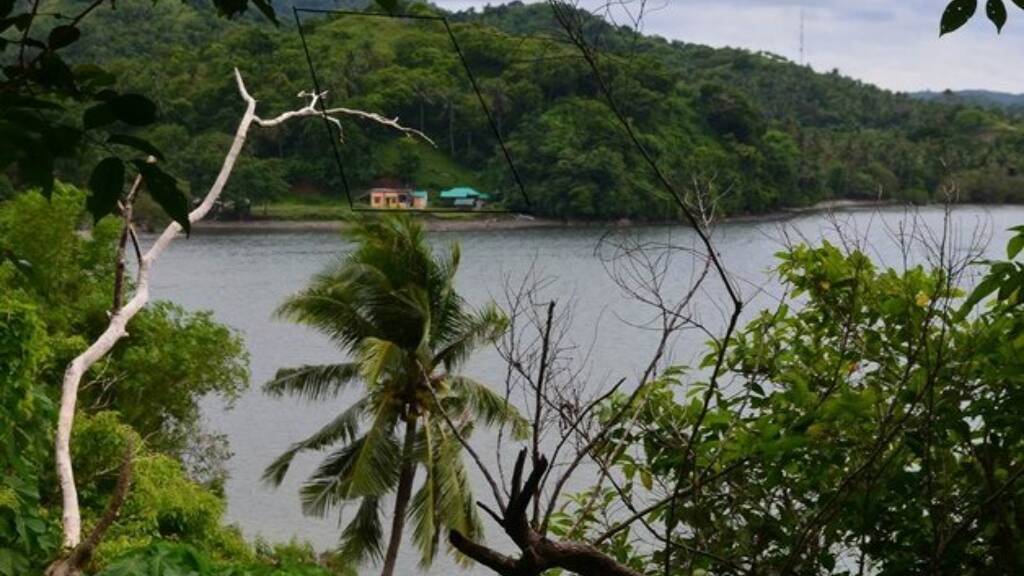 Einfamilienhaus zum Kauf 82.300 € 2 Zimmer 64 m² 1.000 m² Grundstück Ferrol 5506