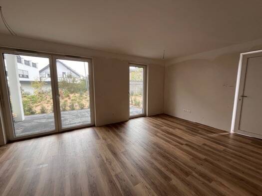 Terrassenwohnung zur Miete 299 € 2 Zimmer 55 m² Geschoss EG/3 frei ab 15.10.2025 Polch 56751