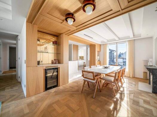 Wohnung zum Kauf 2.480.000 € 4 Zimmer 127 m² 8th (Golden Triangle - Parc Monceau) 75017