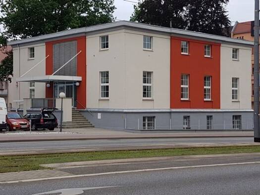Wohnung zur Miete 740 € 3 Zimmer 122,1 m² EG frei ab sofort Bahnhofstraße 43 Mitte Cottbus 03046