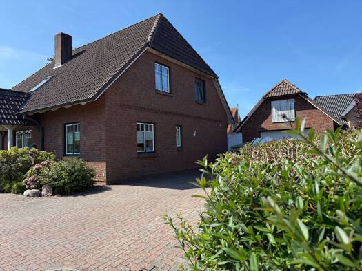 Einfamilienhaus zum Kauf 489.000 € 6 Zimmer 172 m² 716 m² Grundstück frei ab sofort Hattstedt 25856