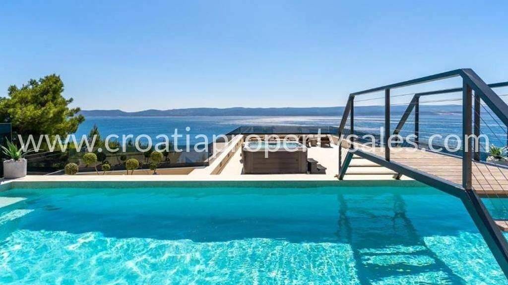 Haus zum Kauf 6 Zimmer 240 m² Omis