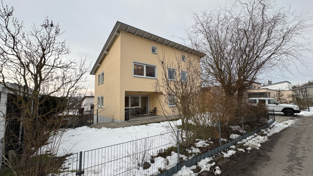 Einfamilienhaus zum Kauf 749.900 € 7 Zimmer 200 m² 552 m² Grundstück frei ab sofort Burglengenfeld 93133