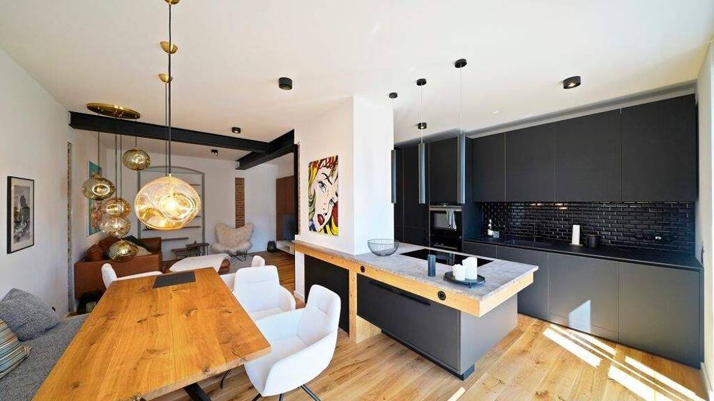 Wohnung zur Miete 4.900 € 4 Zimmer 112,5 m² 2. Geschoss frei ab sofort Altstadt-Lehel München 80539