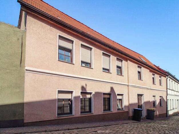 Sonstiges zum Kauf als Kapitalanlage geeignet 245.000 € 10 Zimmer 210 m² 321,1 m² Grundstück Löbejün Wettin-Löbejün 06193