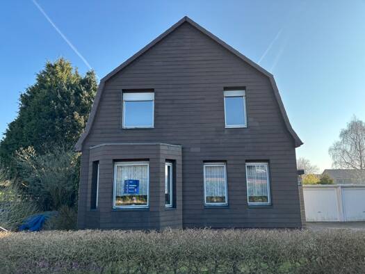Mehrfamilienhaus zum Kauf 185.000 € 7 Zimmer 156,6 m² 984 m² Grundstück Sande 26452