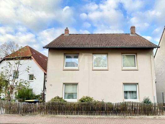 Einfamilienhaus zum Kauf 250.000 € 6 Zimmer 133 m² 295 m² Grundstück Gleidingen Laatzen / Gleidingen 30880