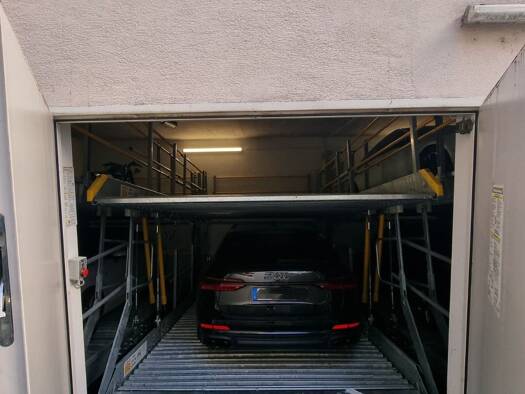 Doppelgarage zur Miete provisionsfrei 45 € 12 m² Amalienstraße 30 Innenstadt-West Innenstadt - West 76133