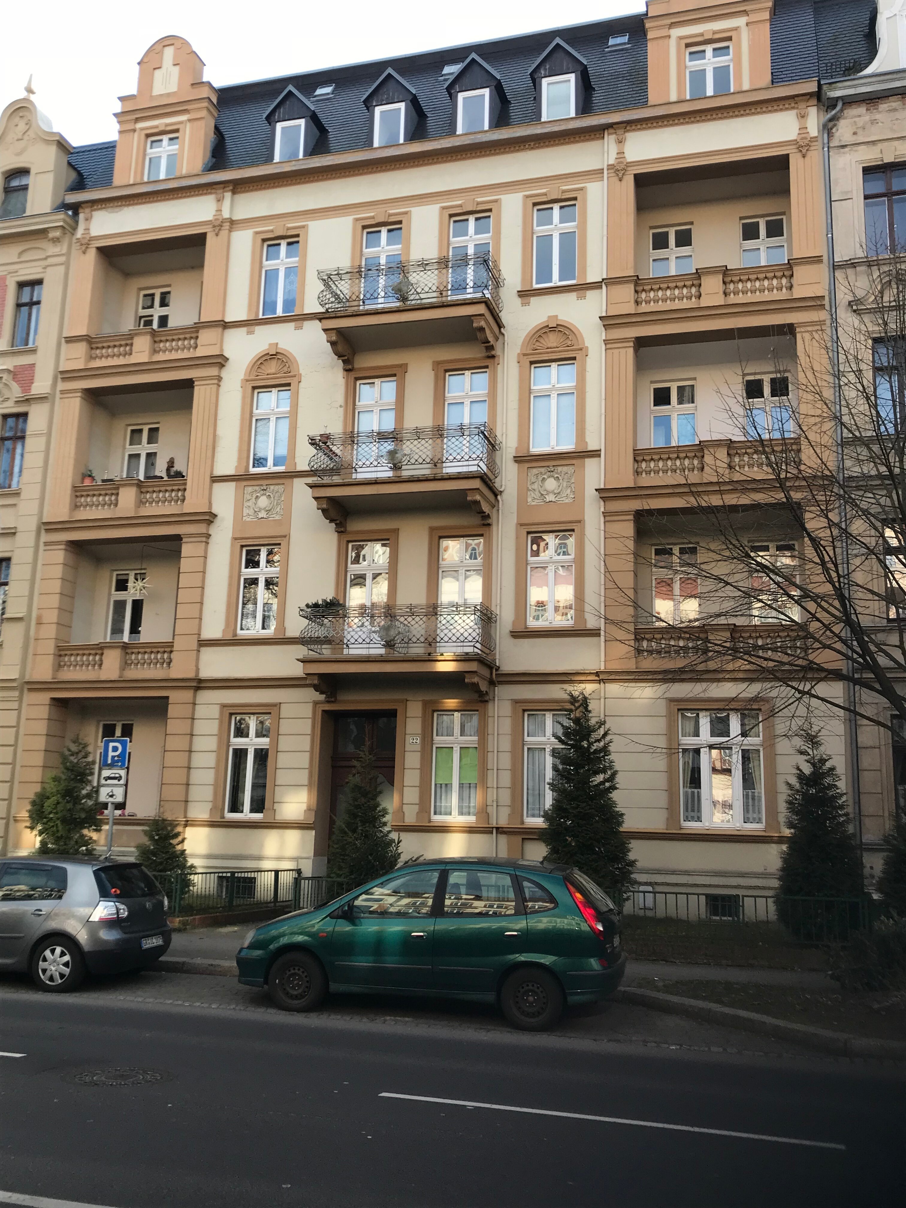 Wohnung zur Miete 350 € 3 Zimmer 78 m²<br/>Wohnfläche 4.<br/>Geschoss ab sofort<br/>Verfügbarkeit Biesnitzerstr.22 Südstadt Görlitz 02826