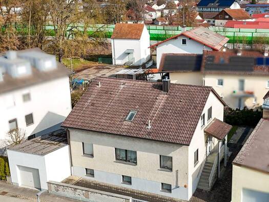Mehrfamilienhaus zum Kauf 7 Zimmer 165 m² 461 m² Grundstück frei ab sofort Plattling Plattling 94447