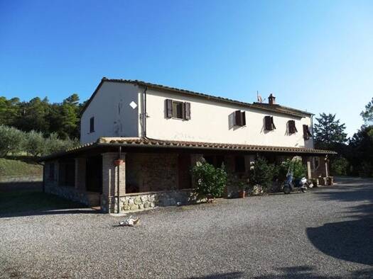 Einfamilienhaus zum Kauf 790.000 € 7 Zimmer 400 m² 220.000 m² Grundstück Pomarance 56045