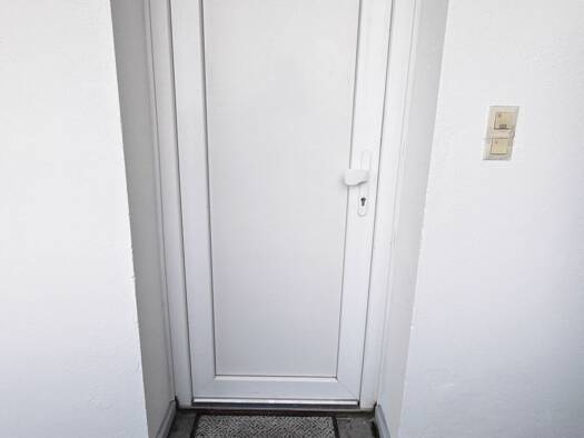 WG-Zimmer zur Miete 990 € 3 Zimmer 80 m² Geschoss 6/12 frei ab sofort Pinneberg 25421