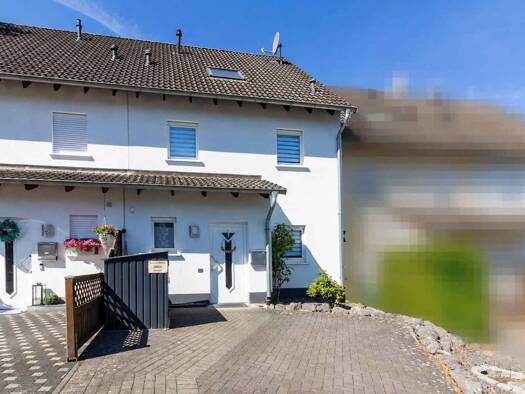 Reihenmittelhaus zum Kauf provisionsfrei 335.000 € 5,5 Zimmer 130,2 m² 178,5 m² Grundstück Hemer Hemer 58675