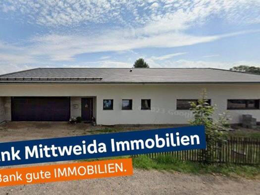 Bungalow zum Kauf provisionsfrei 420.000 € 6 Zimmer 188 m² 1.142 m² Grundstück Claußnitz 09236