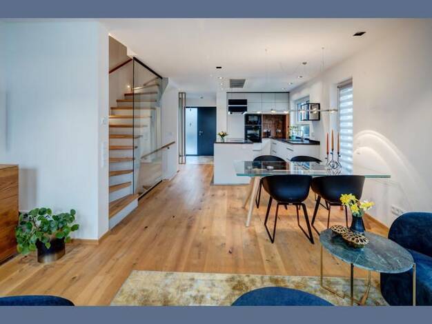 Haus zur Miete 2.836 € 5 Zimmer 120 m² frei ab 05.11.2026 Allach-Untermenzing München 80997