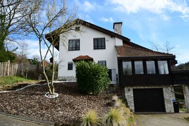 Einfamilienhaus zur Miete 1.800 € 4 Zimmer 210 m² 561 m² Grundstück Höllerbach Brensbach 64395