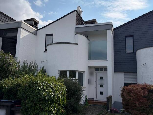 Reihenmittelhaus zum Kauf 599.000 € 5 Zimmer 129 m² 199 m² Grundstück Nordenstadt Nordenstadt 65205