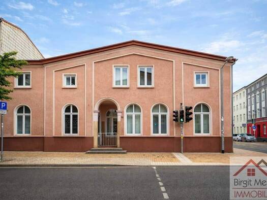 Mehrfamilienhaus zum Kauf 319.000 € 8 Zimmer 215,5 m² 332 m² Grundstück Paulsstadt Schwerin 19053