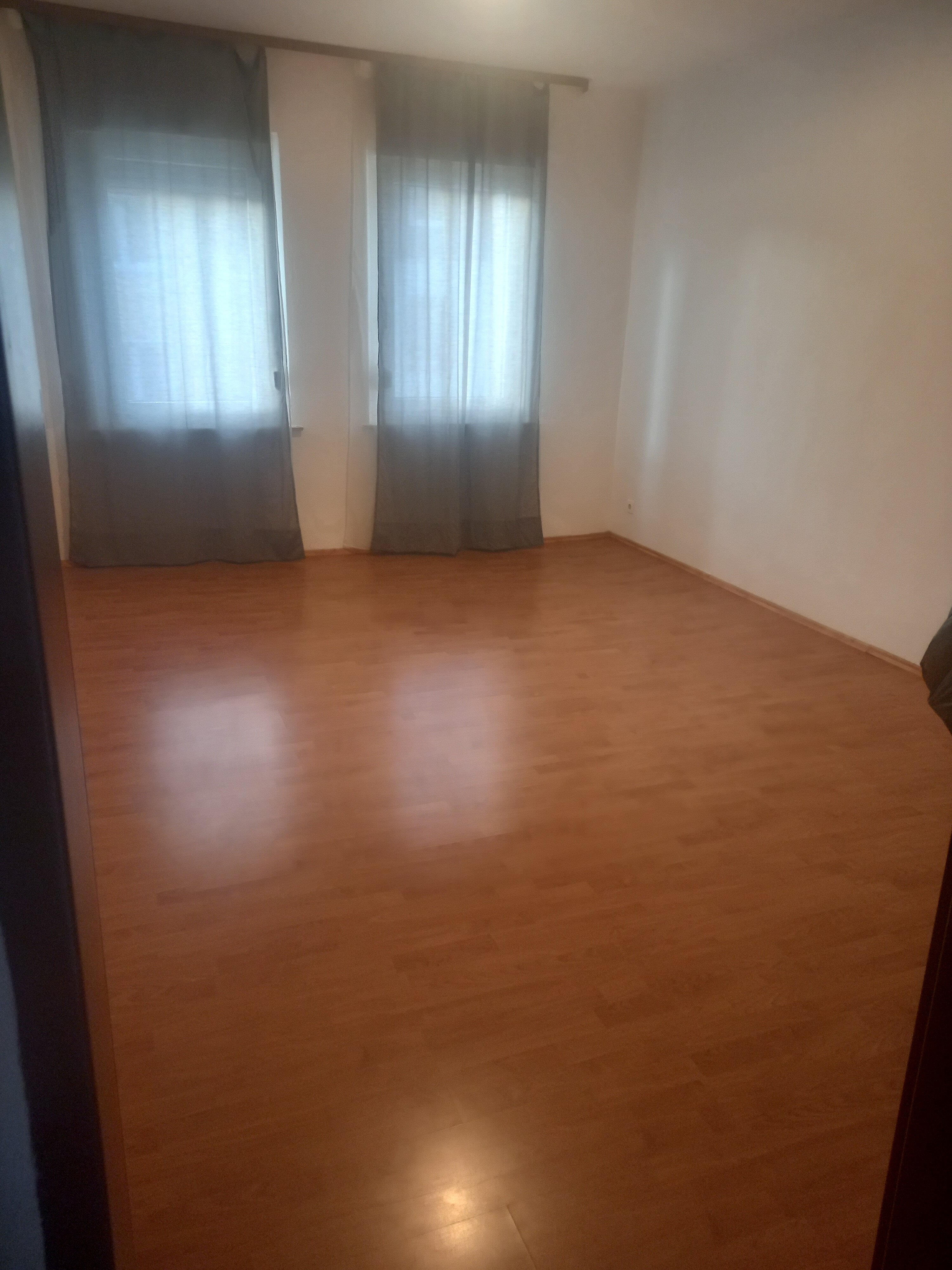 Wohnung zur Miete 480 € 1 Zimmer 43 m²<br/>Wohnfläche 3.<br/>Geschoss ab sofort<br/>Verfügbarkeit Humboldstr. Gugelstraße Nürnberg 90459