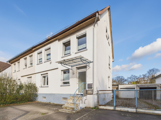 Doppelhaushälfte zum Kauf 350.000 € 7 Zimmer 181 m² 434 m² Grundstück frei ab sofort Kleinlinden Gießen 35398