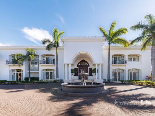 Einfamilienhaus zum Kauf 1.991.606 € 1.400 m² 4.169 m² Grundstück Belén Belén