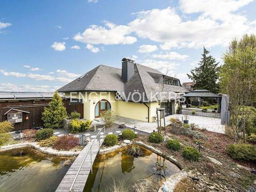Haus zum Kauf 1.195.000 € 8 Zimmer 1.400 m² Grundstück Cadolzburg Cadolzburg 90556