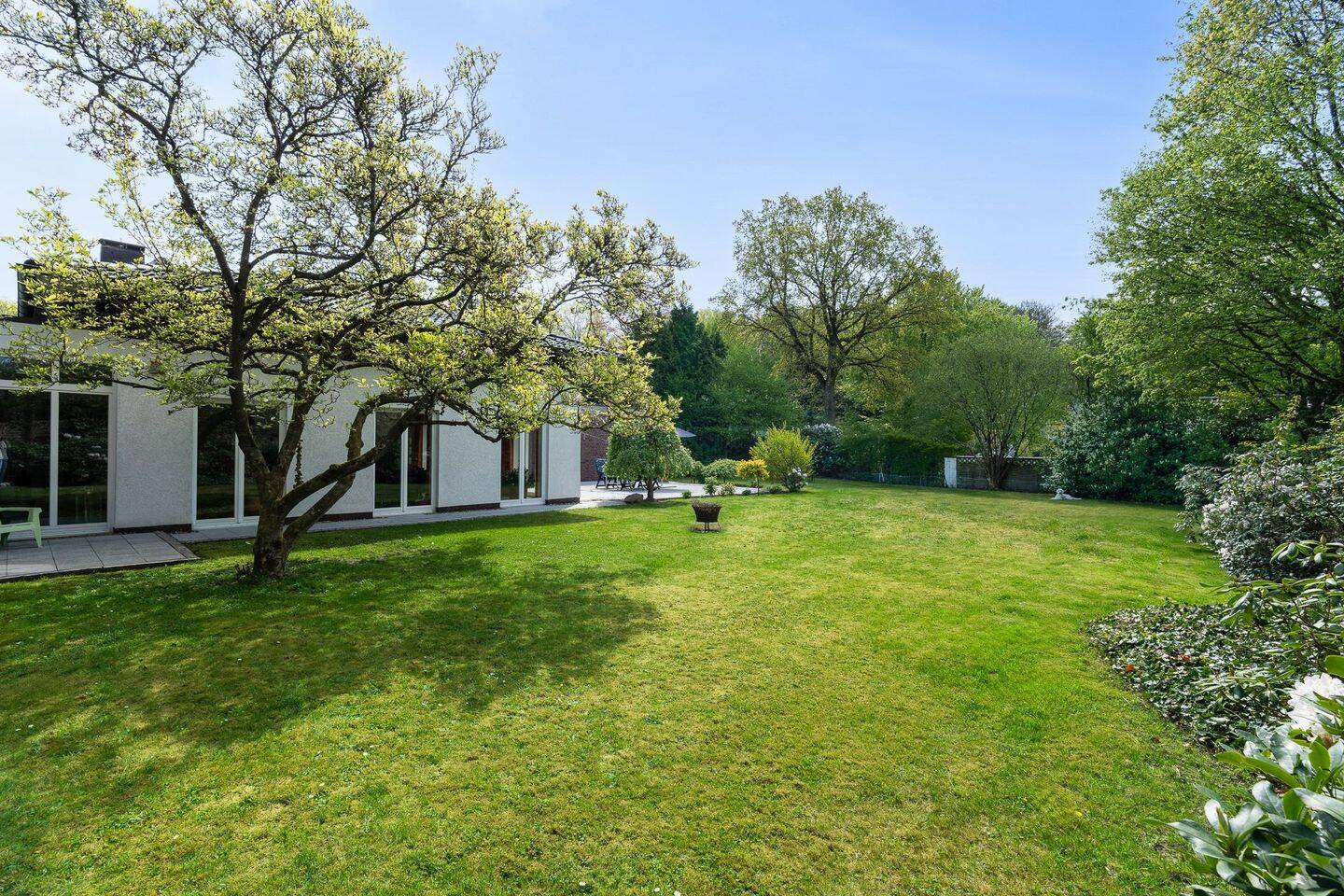 Besondere Villa in sehr bevorzugter Wohnlage. – Hamburg – Vorschaubild 2