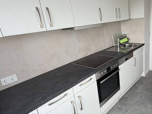 Terrassenwohnung zur Miete 1.380 € 2 Zimmer 75 m² Geschoss 7/14 frei ab 18.03.2026 Bornheim Frankfurt am Main 60389