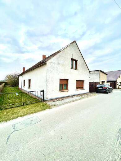 Haus zum Kauf 120.000 € 5 Zimmer 120 m² 661 m² Grundstück Wormlage Großräschen 01983