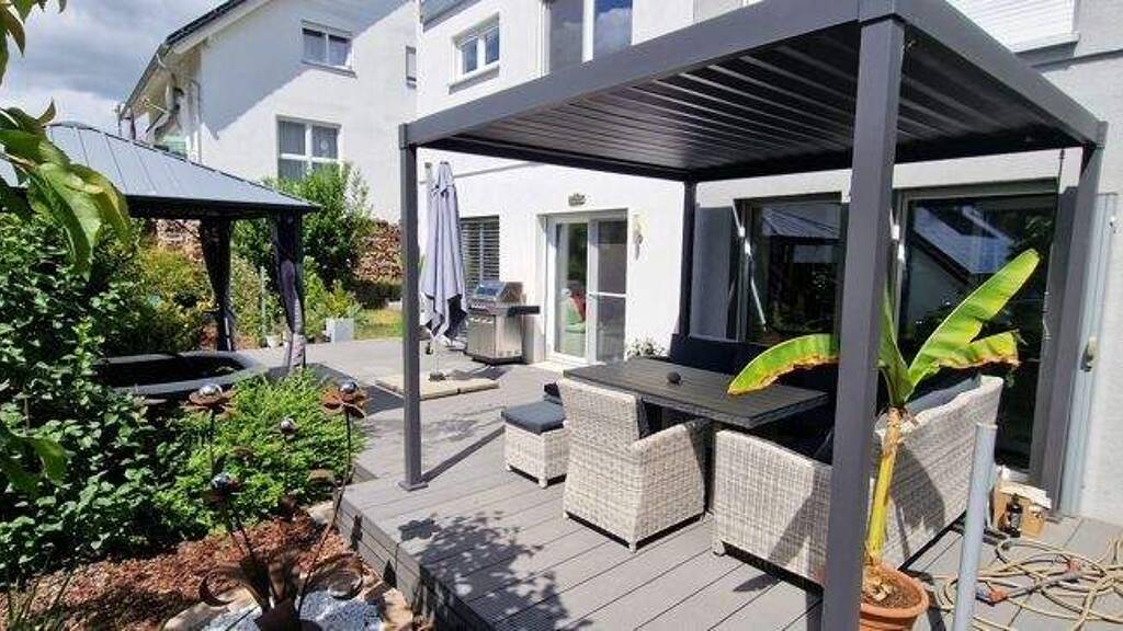 Einfamilienhaus zum Kauf 789.000 € 6,5 Zimmer 200,7 m² 497 m² Grundstück Niederhofen Schwaigern / Niederhofen 74193