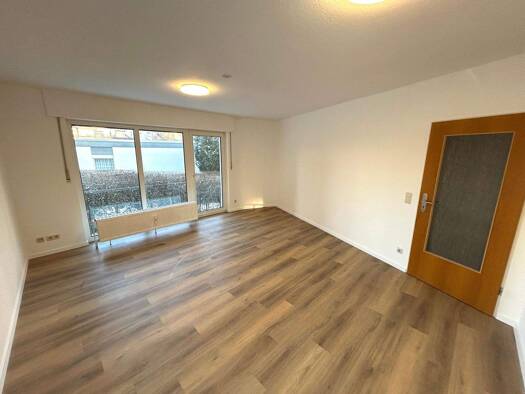 Wohnung zur Miete 620 € 2 Zimmer 58,6 m² EG frei ab sofort Wiesenweg 7 Bad Pyrmont 31812