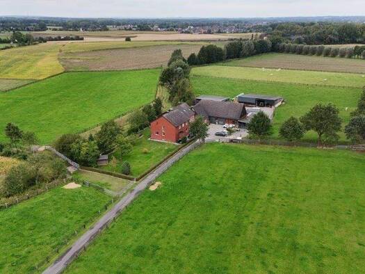 Bauernhaus zum Kauf 1.390.000 € 14 Zimmer 458 m² 30.813 m² Grundstück Bork Selm 59379