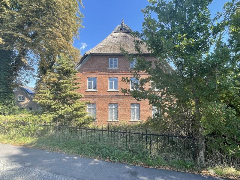 Property thumbnail 4