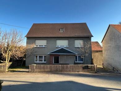 Mehrfamilienhaus zum Kauf provisionsfrei 49.000 € 6 Zimmer 230 m² 1.190 m² Grundstück Am Kirschberg 4 Mahlis Wermsdorf 04779