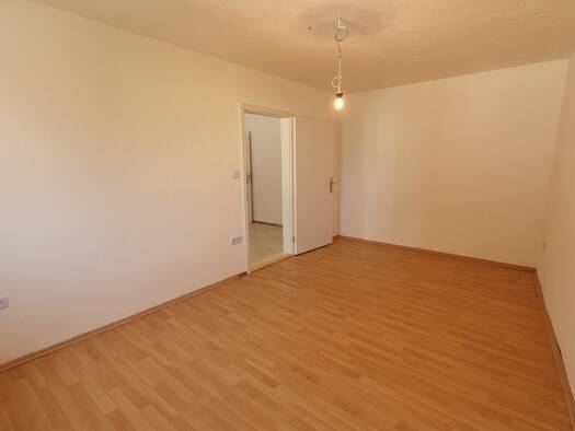Wohnung zur Miete 670 € 2 Zimmer 48 m² Geschoss 1/2 frei ab 01.08.2026 Rednitzstraße 9 Röthenbach b Schweinau Nürnberg 90449