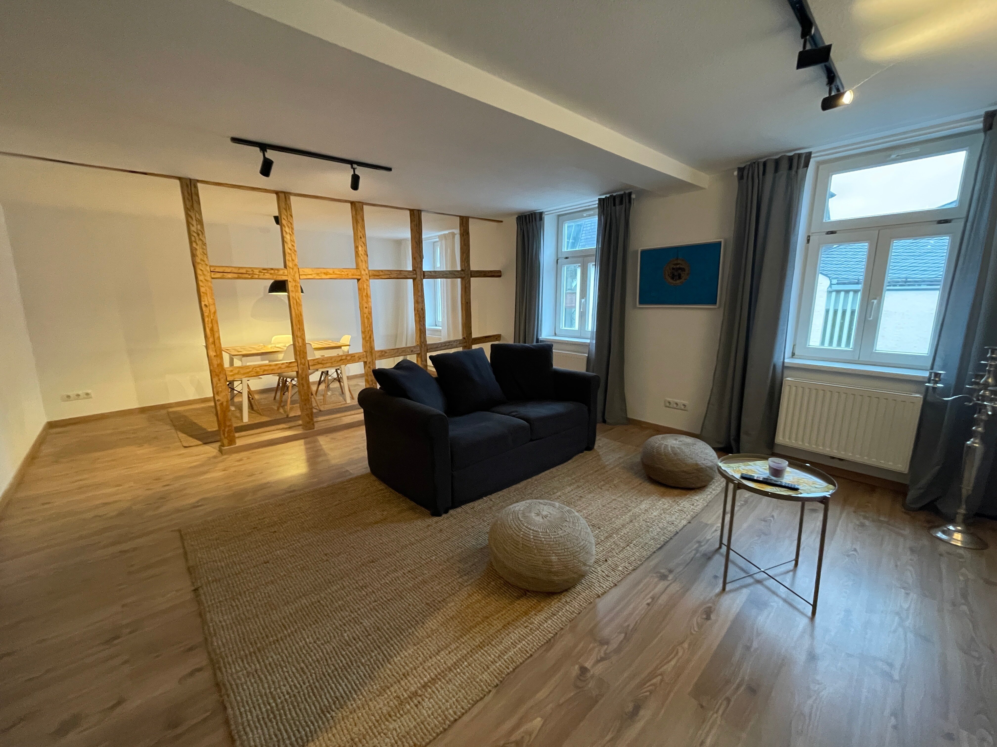 Wohnung zur Miete 630 € 2 Zimmer 67 m²<br/>Wohnfläche 01.03.2025<br/>Verfügbarkeit Innenstadt Coburg 96450