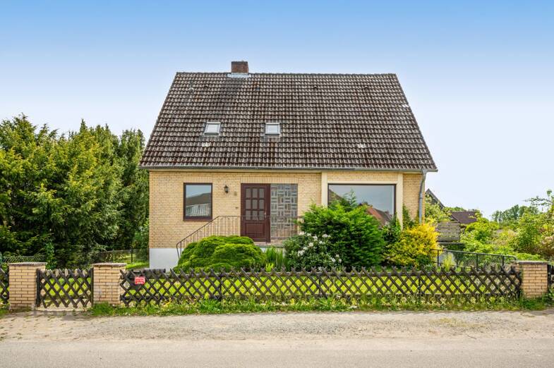 Einfamilienhaus zum Kauf 385.000 € 4 Zimmer 124 m² 714 m² Grundstück frei ab sofort Hittfeld Seevetal 21218