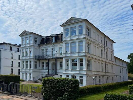 Wohnung zum Kauf 365.000 € 2 Zimmer 49 m² 1. Geschoss Ostseebad Heringsdorf Heringsdorf 17424