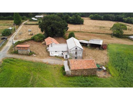 Bauernhaus zum Kauf 175.000 € 4 Zimmer 282 m² 1.519 m² Grundstück Valdoviño 15543