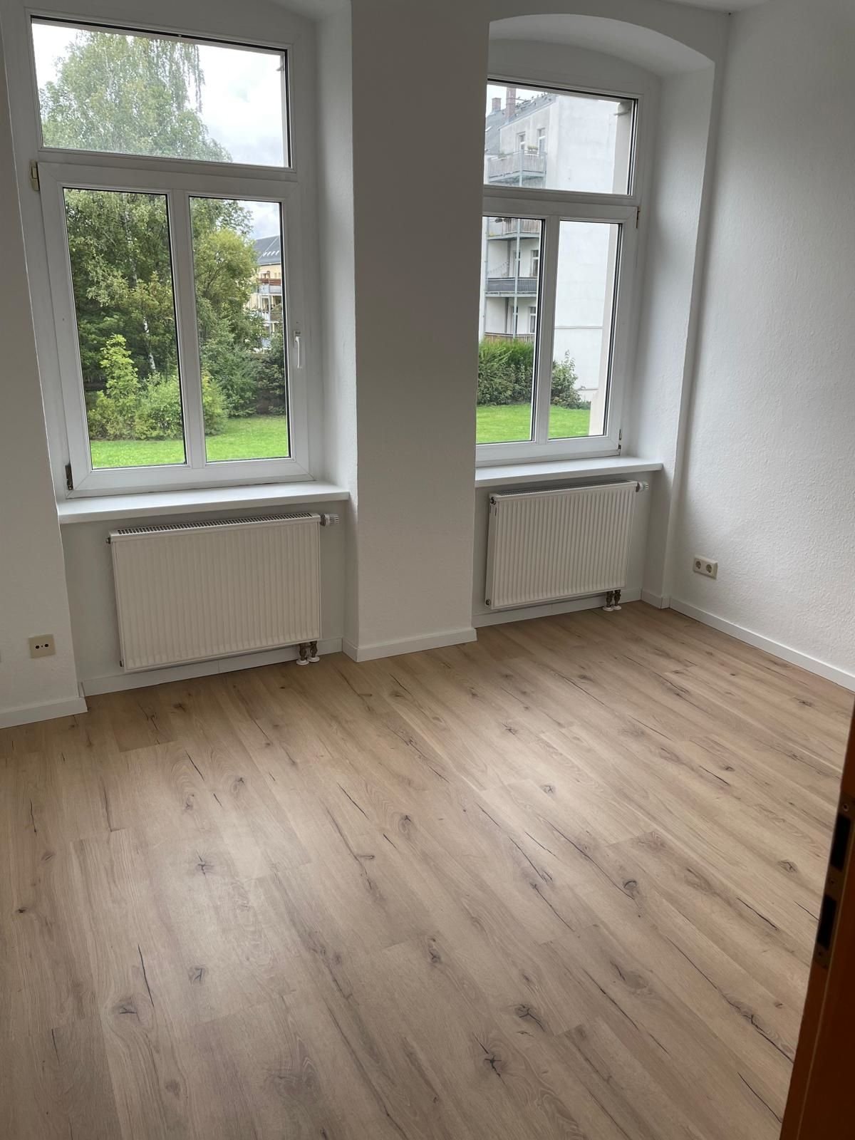 Wohnung zur Miete 235 € 2 Zimmer 46 m²<br/>Wohnfläche 1.<br/>Geschoss ab sofort<br/>Verfügbarkeit Fichtestraße 12 Lutherviertel 221 Chemnitz 09126