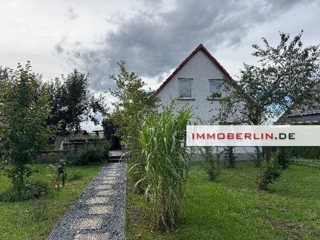 Haus zum Kauf 316.300 € 2 Zimmer 96 m² 742 m² Grundstück Britz 16230